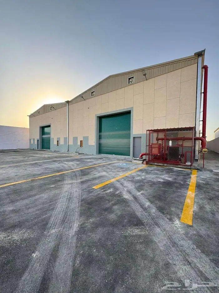 مستودع للإيجار - الرياض حي المنصورية 1