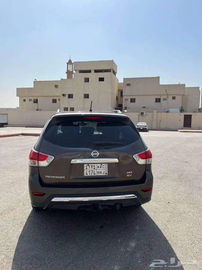 للبيع نيسان باثفايندر SV موديل 2016 بحالة ممتازة 2
