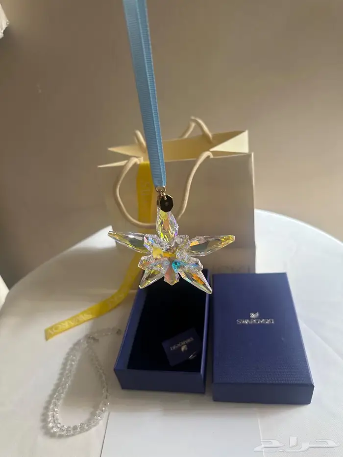 تعليقة سيارة سوارفسكي 4