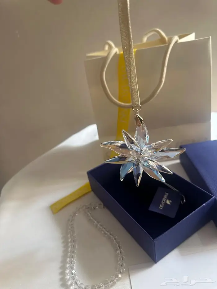 تعليقة سيارة سوارفسكي 2