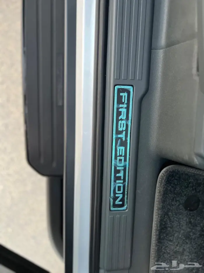 ديفندر 2021 مخزن بحالة الوكالة 90 39