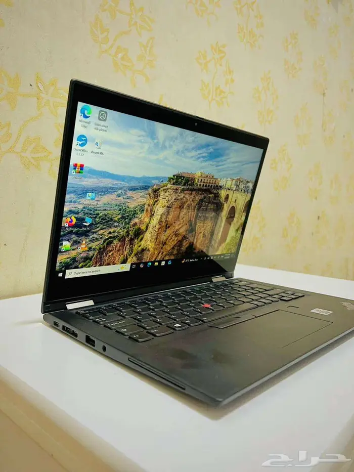 Lenovo Touchscreen 360  16GB RAM 512GB SSD  i5 10th Gen 7