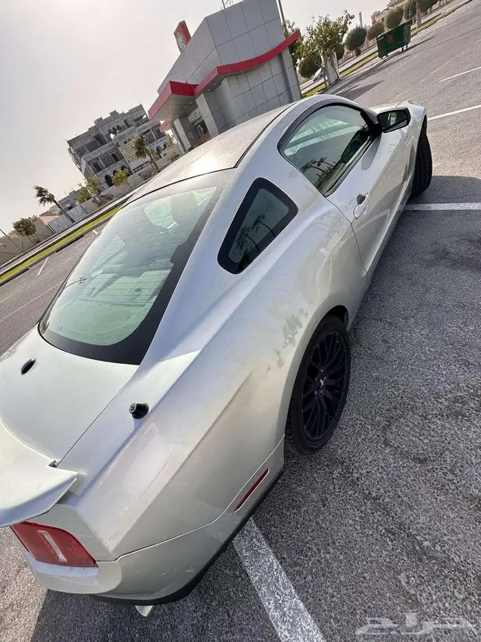 فورد موستنج 2010 6 سلندر 15