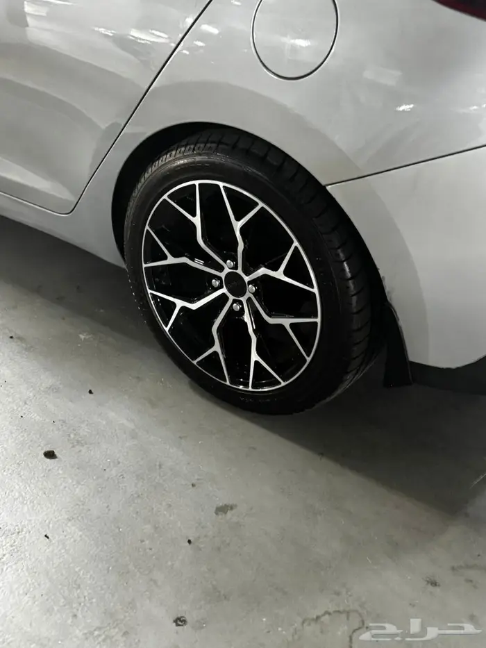 جنوط زينه رياضي ماركة آرسيو 4 مسمار 0