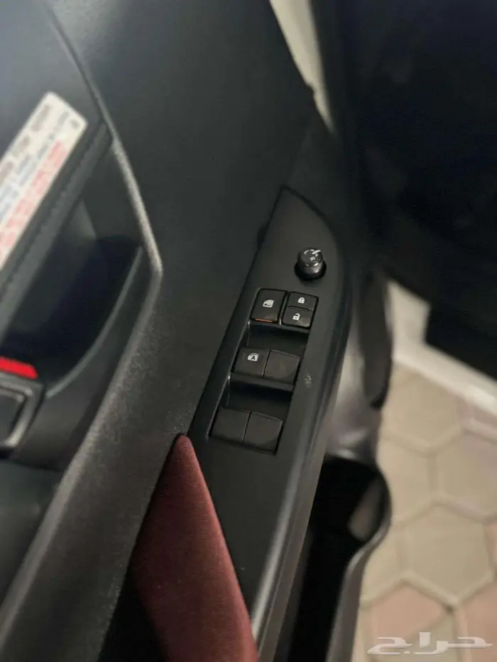 تويوتا هايلوكس GL2 ديزل سلق موديل 2025 4