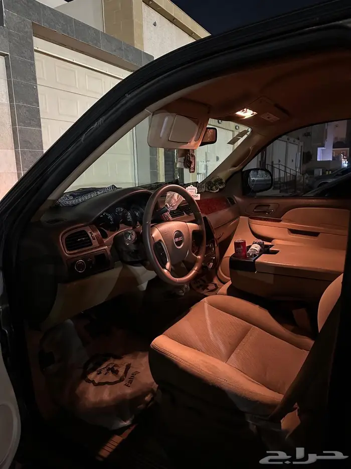 جمس يوكن للبيع او للبدل بكمارو ss او تشارجر 3