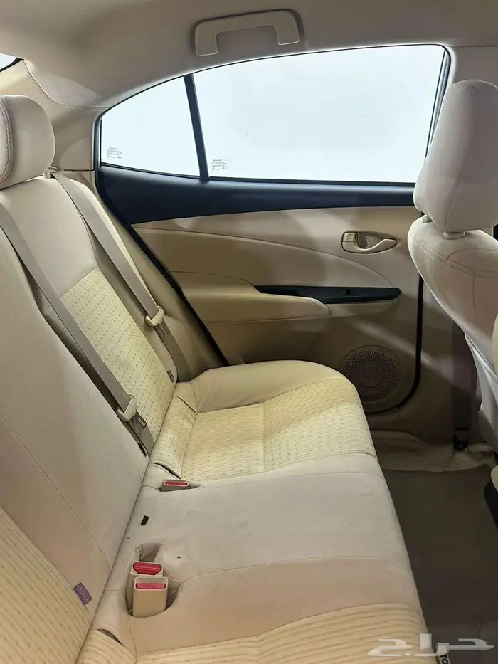 تويوتا يارس 2021 25