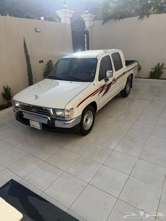 هايلكس للبيع 2