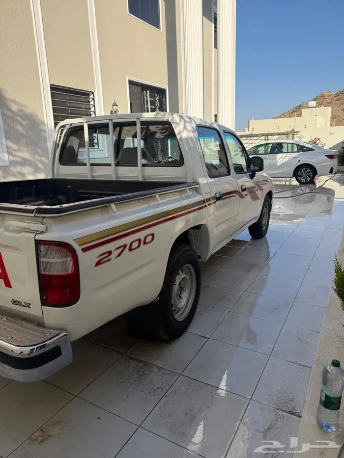 هايلكس للبيع 3