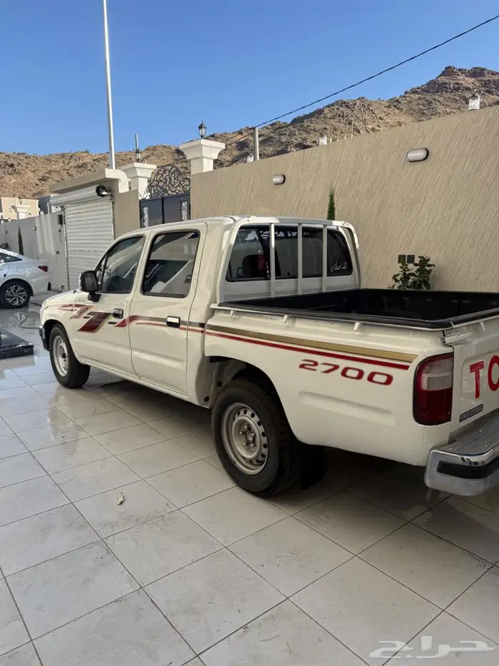 هايلكس للبيع 4