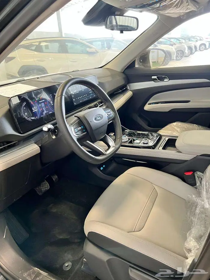 فورد تيريتوري امبيانتي وتريند وتيتانيوم 2026 7