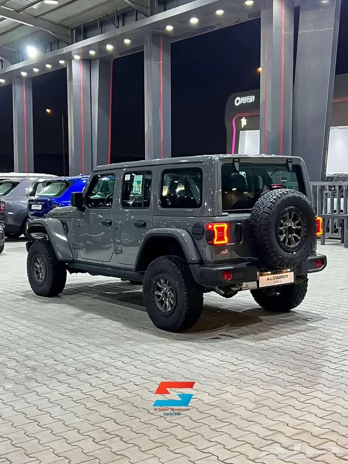 رانجلر فل كامل 392___( 8 سلندر ) 5