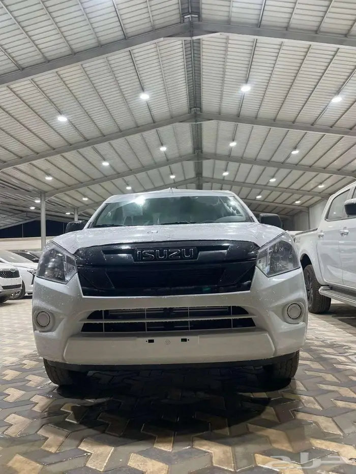 ايسوزو غمارتين 2026 دي ماكس 2