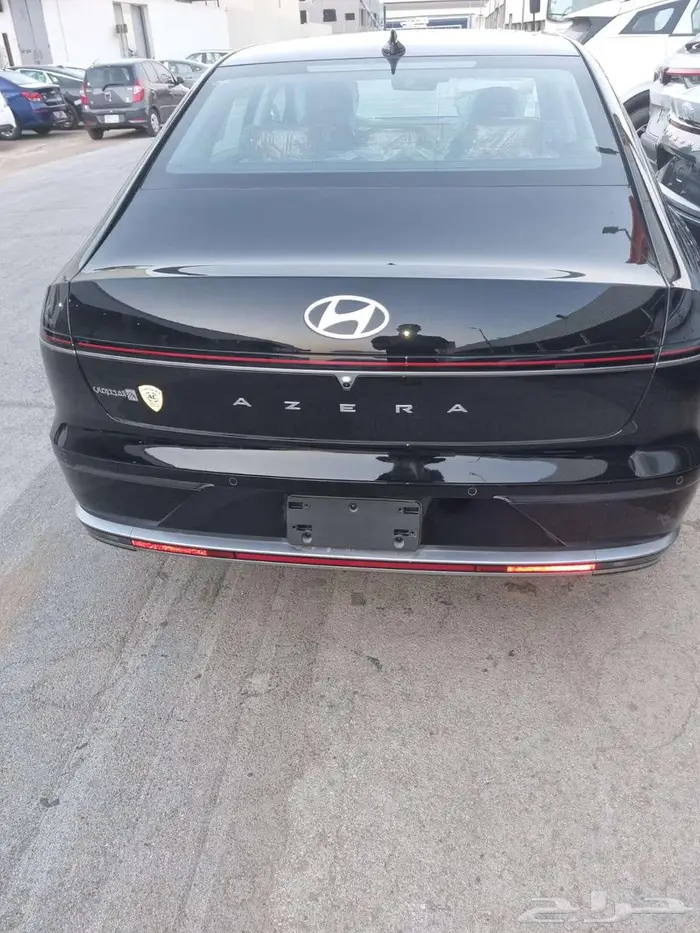هيونداى ازيرا كلاسيك 2026 3