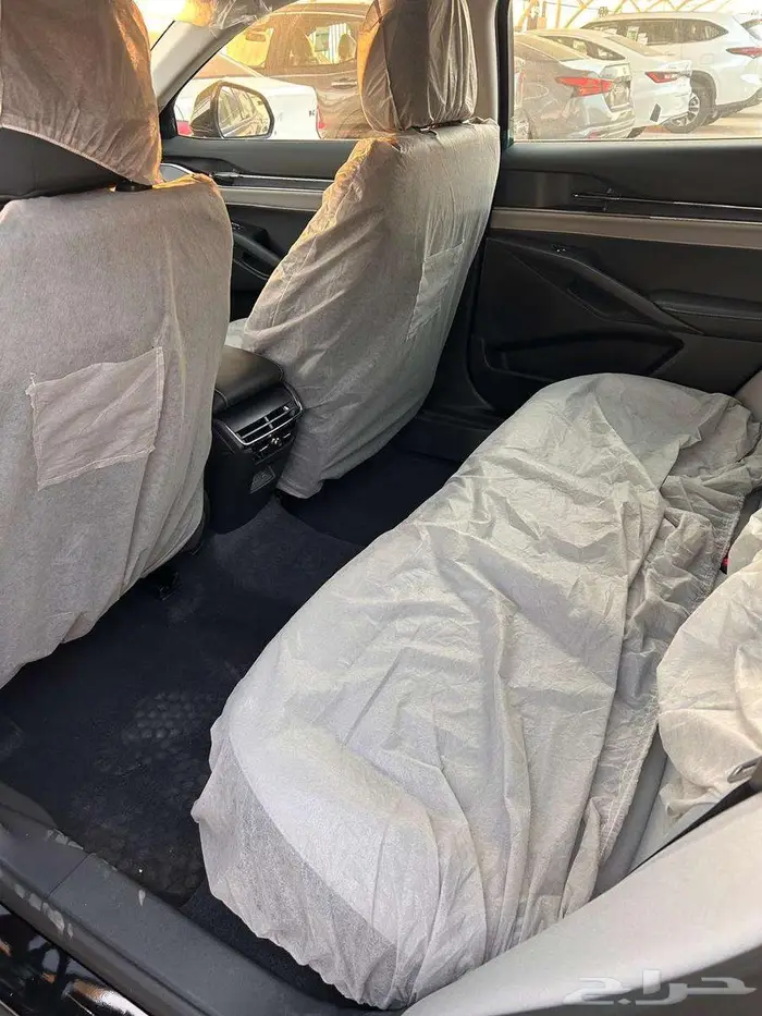 فورد تورس امبيانتي ستاندر 2026 7