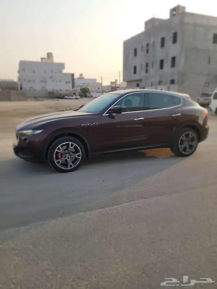 مزاراتي ليفانتي SQ4 2