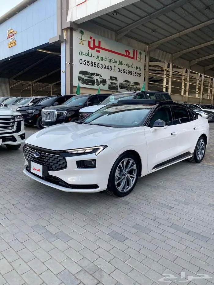 فورد تورس تيتانيوم موديل 2025 عداد 5 الاف كيلو فقط 0