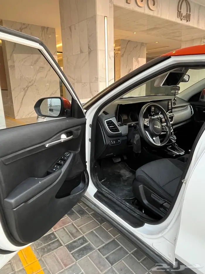 كيا 2023 للبيع 8