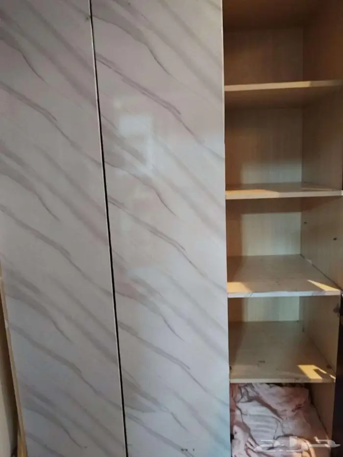 دولاب ملابس 2