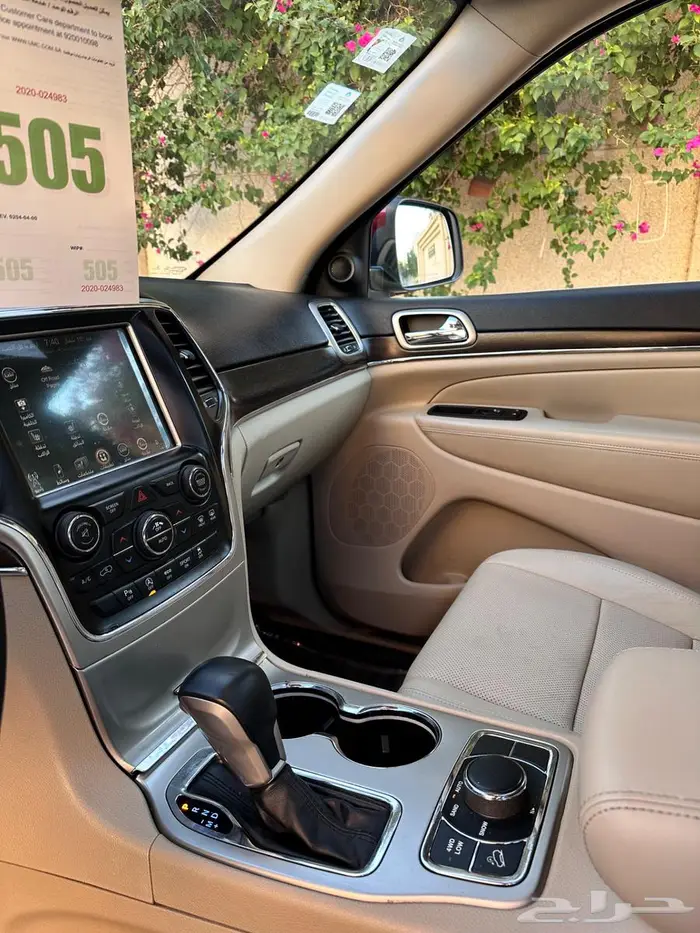 جيب جراند شيروكي 2017 لمتد وكاله 21