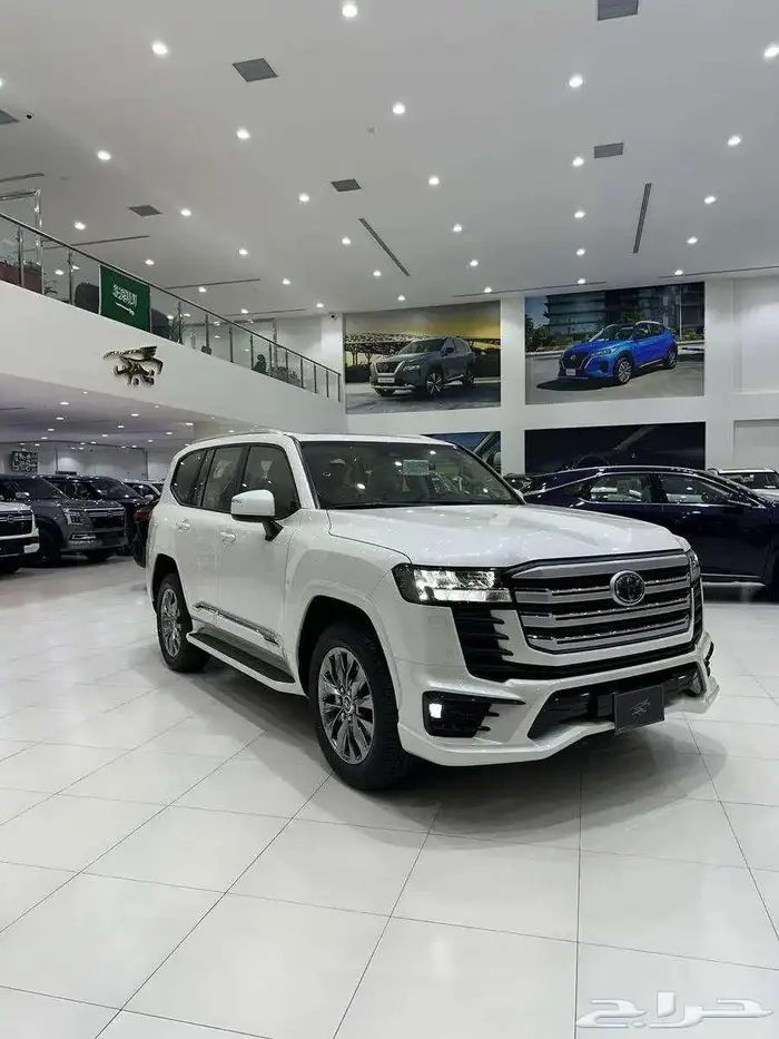تويوتا لاندكروزر GXR-S فل كامل 2025 كاش وتقسيط جميع البنوك 1