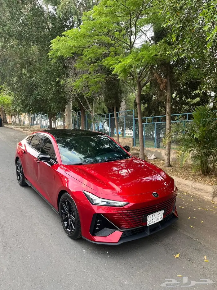 شانجان UNI-V 2024 7