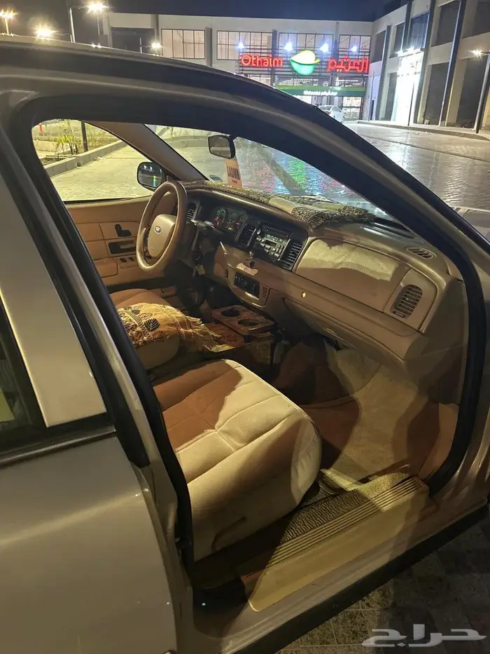 فورد فكتوريا سعودي 6