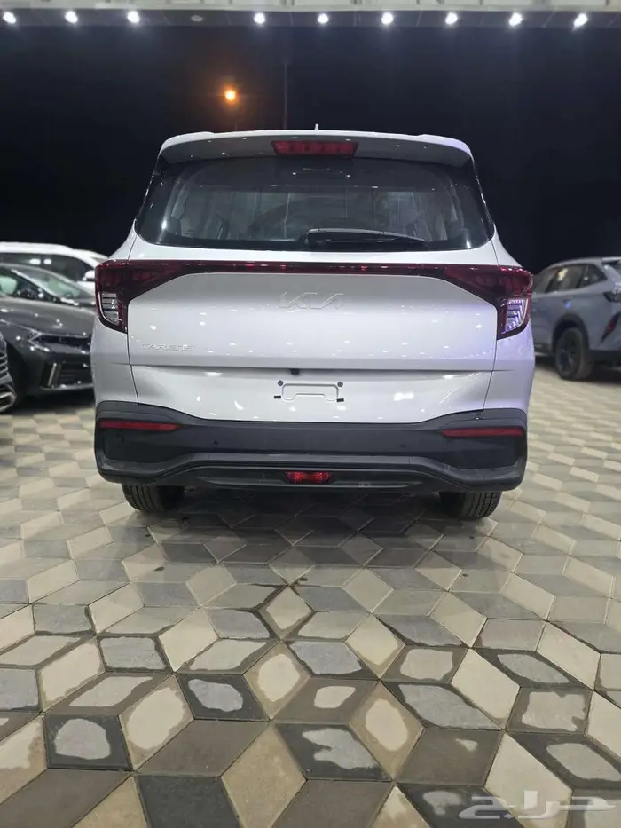 كيا كارنز استاندر_شاشه وكاميرا2025 عرض التقسيط 3