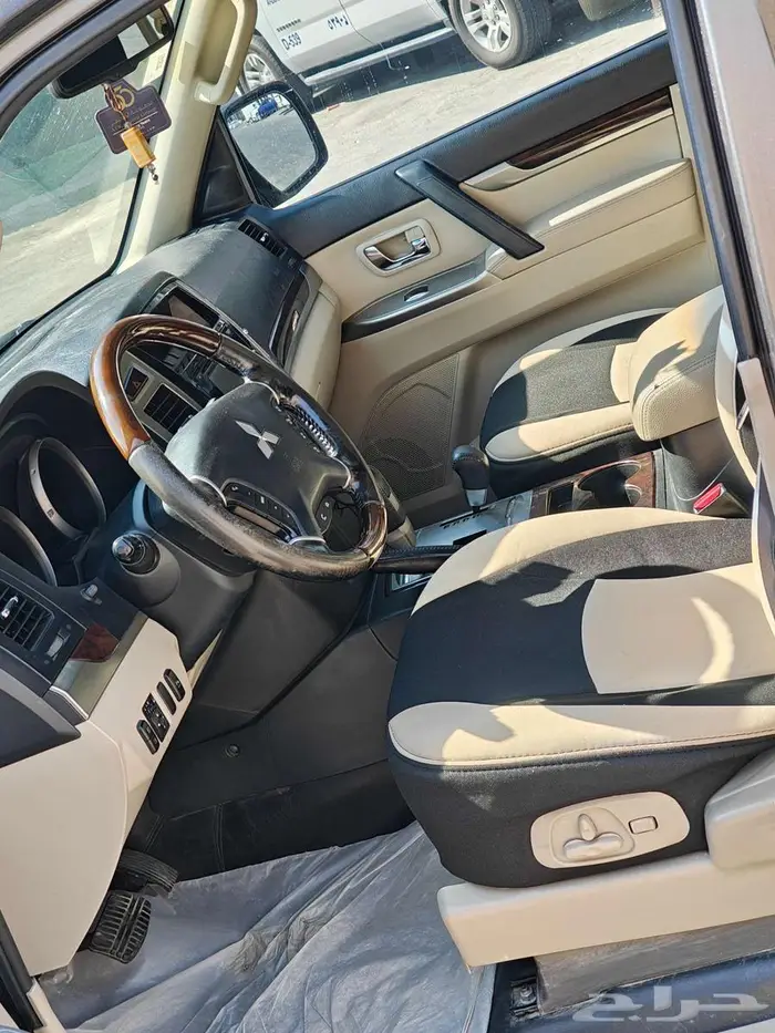 MITSUBISHI PAJERO FOR SALE 7