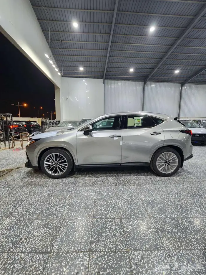 لكزس NX 350 CH موديل 2026 - خليجي السعر 234900 3