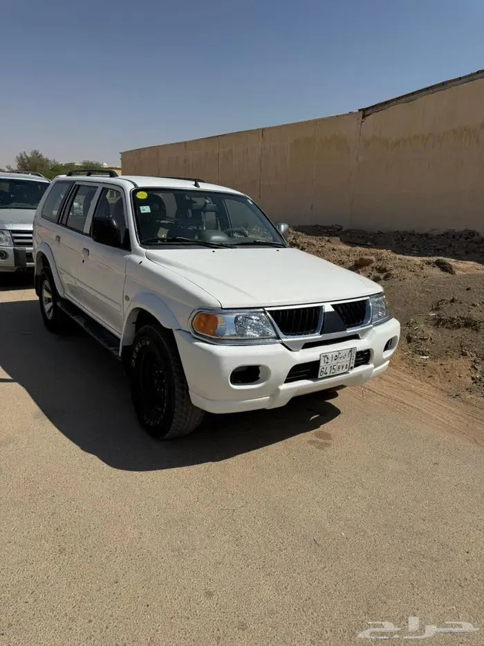 ميتسوبيشي ناتيفا 2010 0