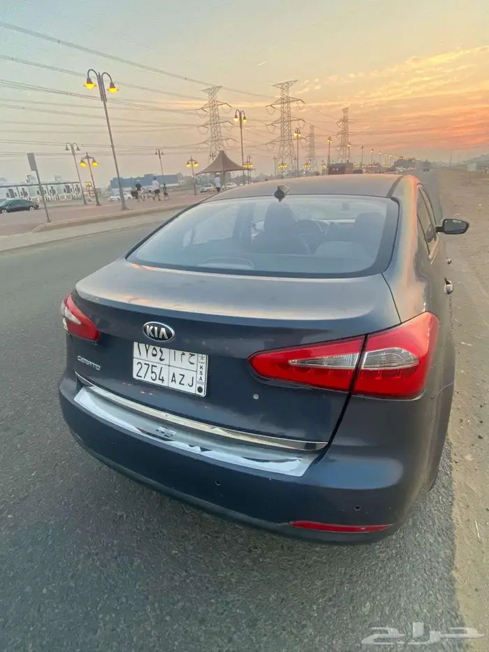 سيارة كيا سيراتو 2015 2