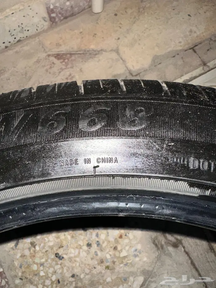 كفرات شبه جديده مقاس 20 1