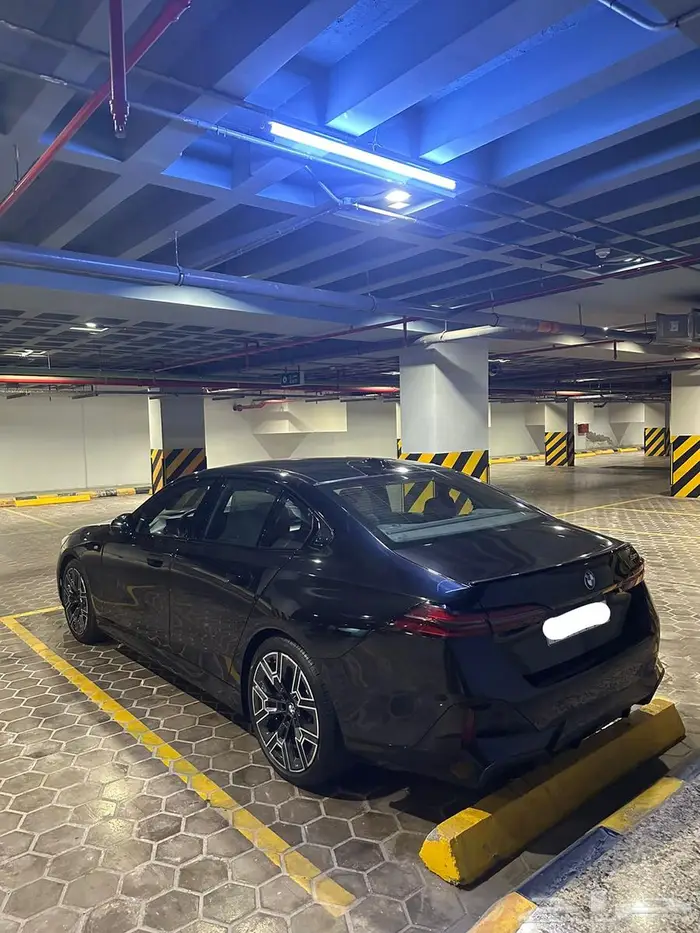 بي ام 520 2024 ناغي 6