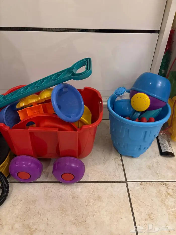 اغراض و العاب أطفال 8