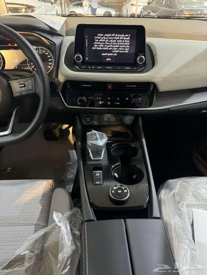 نيسان اكس تريل 5 مقاعد دبل ستاندر 2025 كاش واقساط 2