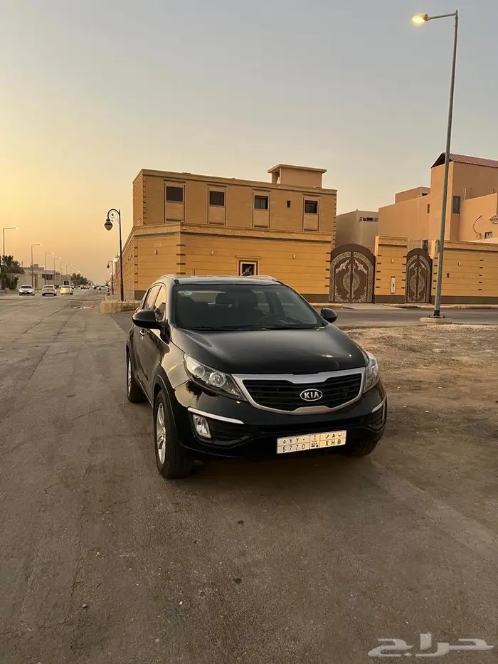كيا سبورتاج نص فل 2012 1