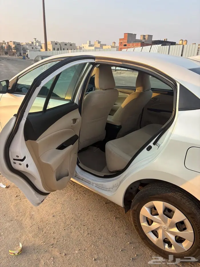 تويوتا يارس 2019 مديل YX 15