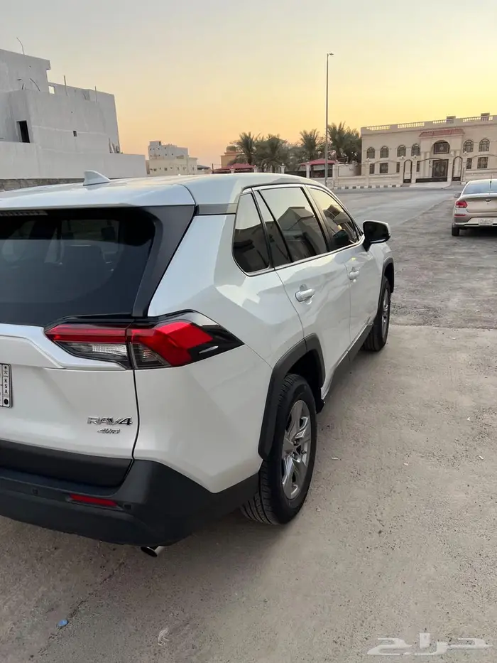 راف فور 2023 2