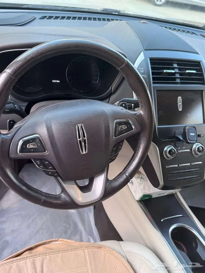 لينكون mkc 2015 0