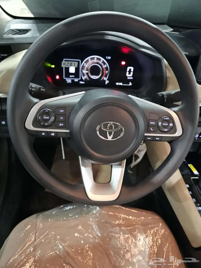 تويوتا يارس واي بلس 2026 3