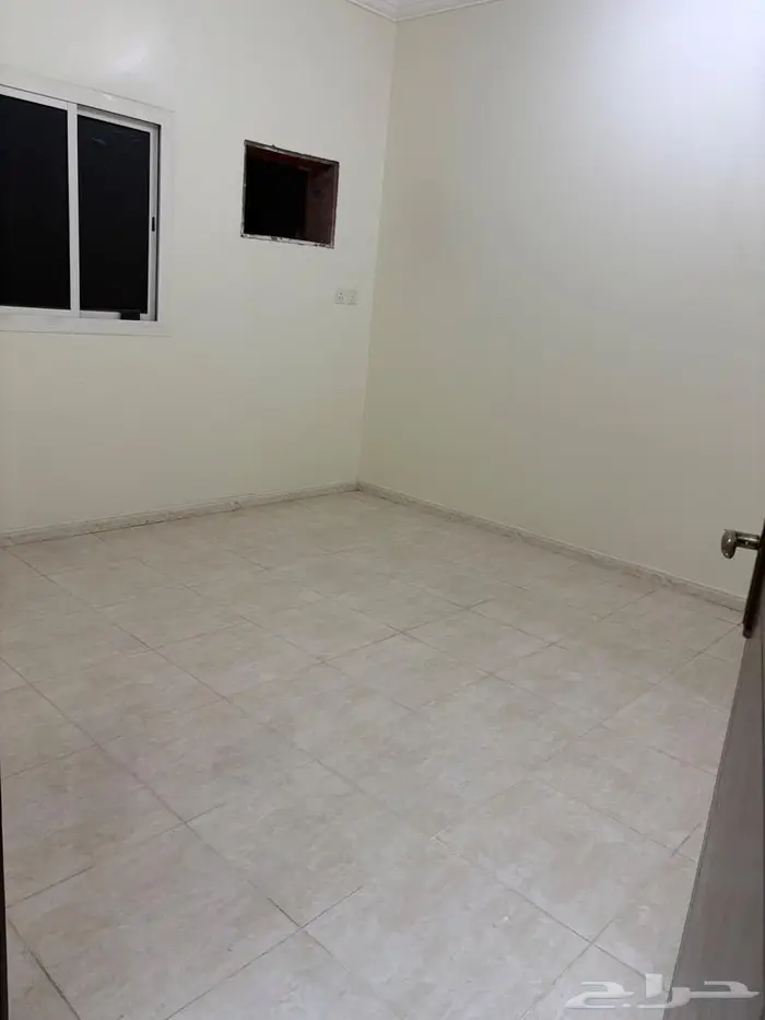 شقة غرفتين ومطبخ وحمام للايجار الصالحية  غرفة بمطبخ وحمام 2