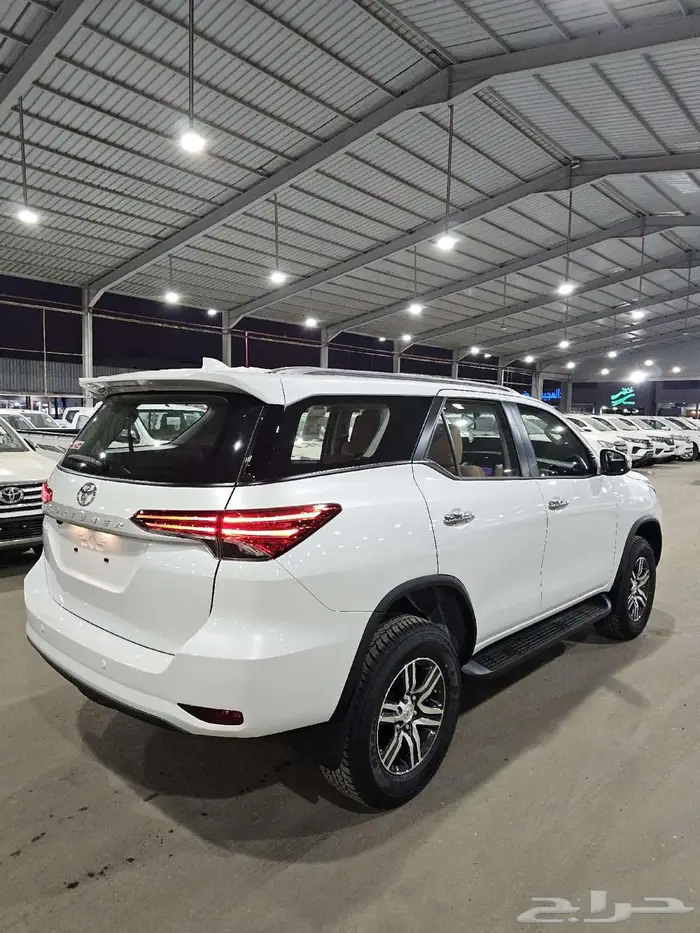 تويوتا فورتشنر بنزين GX2 دبل موديل 2025 2