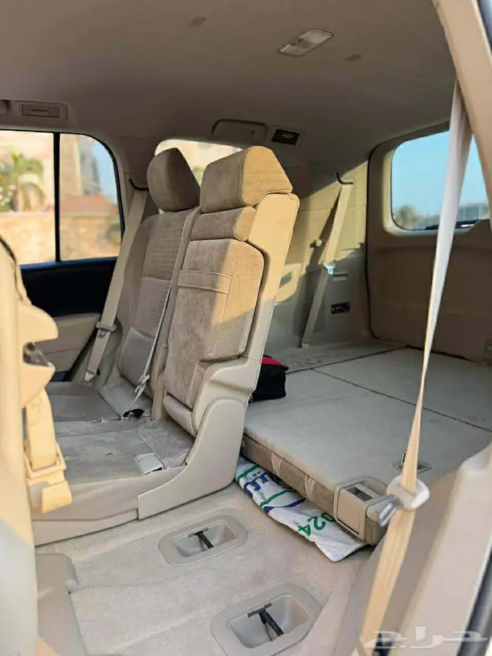 تويوتا لاند كروزر GRX3 2023 14