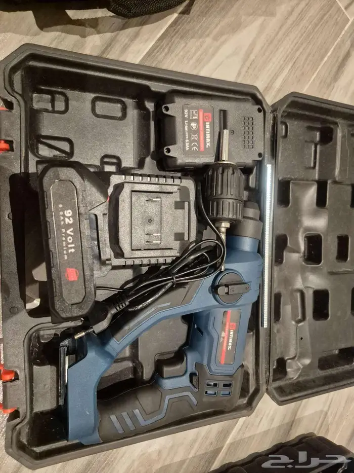 للبيع دريل ومنشار و منفاخ و مضخة ماء 2