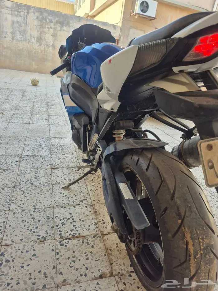 دباب سوزوكي مقاس 1000 موديل 2010 1