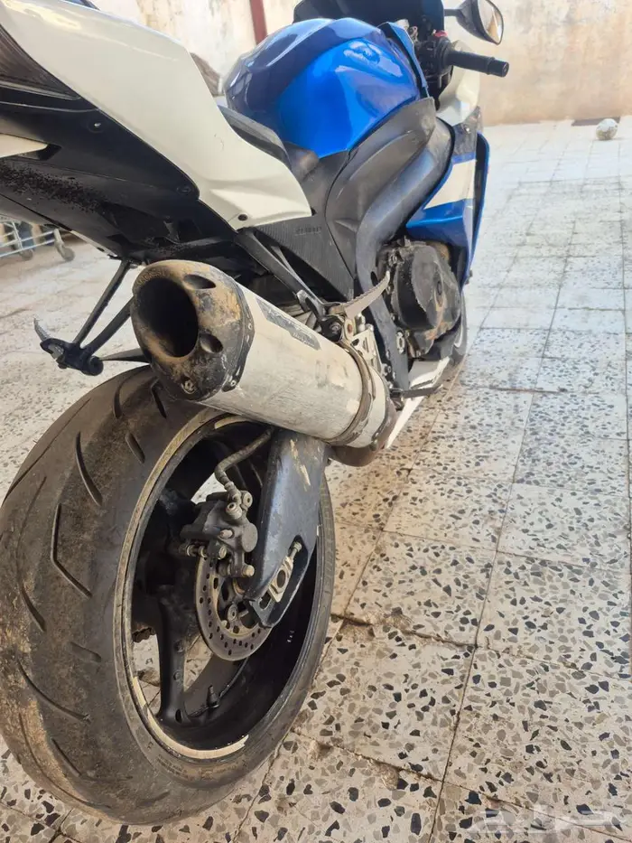 دباب سوزوكي مقاس 1000 موديل 2010 5