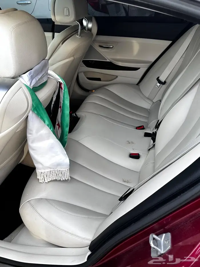 بي ام الفئة السادسة 640i 11