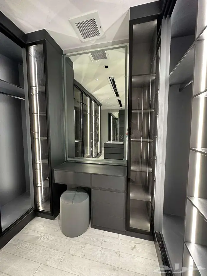 خزاين خشب ألماني 11