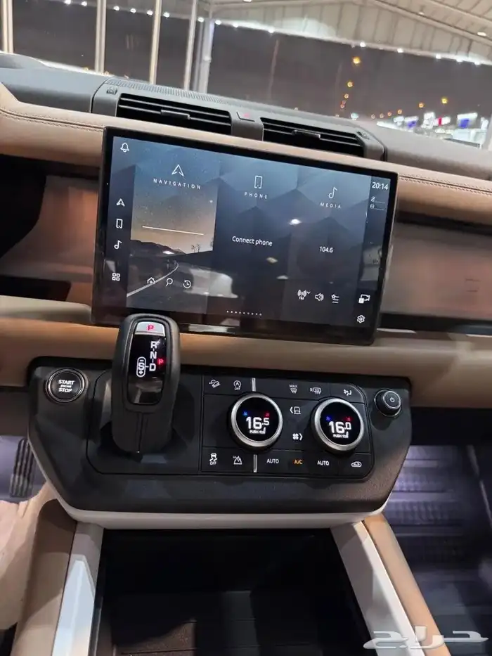 ديفندر 2026 خليجي اللون الأسود 4